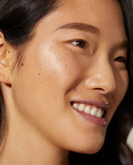 Cream Highlighter in Champagne